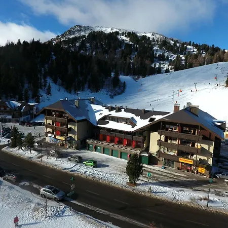Apartment Berg & See - Ski-In Ski-Out Location Daire *